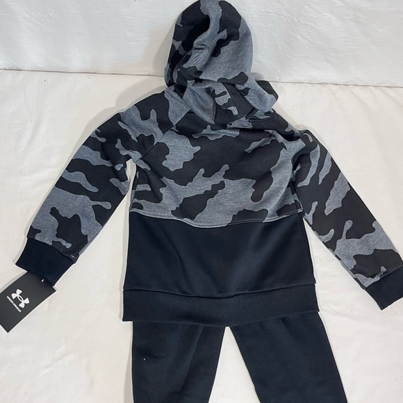 Under Armor Kids Set - Picture 5 of 11